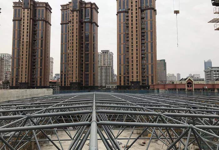 余姚螺栓球网架结构